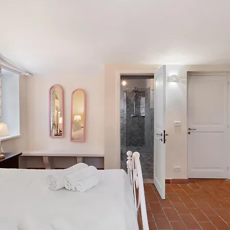 La Cucchiara *
